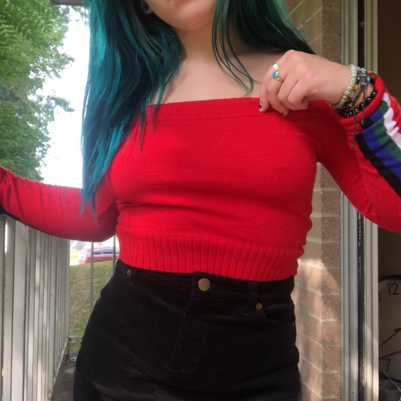 Red rainbow cropped off the shoulder sweater - Picture 3 of 3